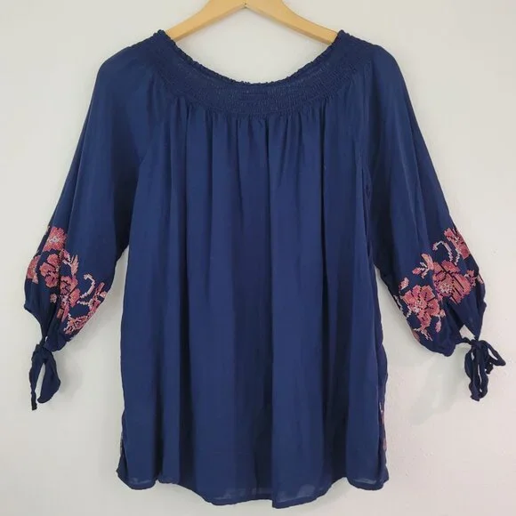 Unity World Wear Sz S Floral Navy Peasant Top Smocked 3/4 Sleeves Boho Blouse - Picture 8 of 11